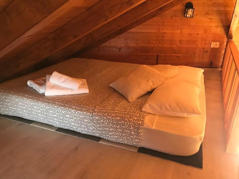Cozy Mountain Chalet ลาโอโรตาวา ภายนอก รูปภาพ